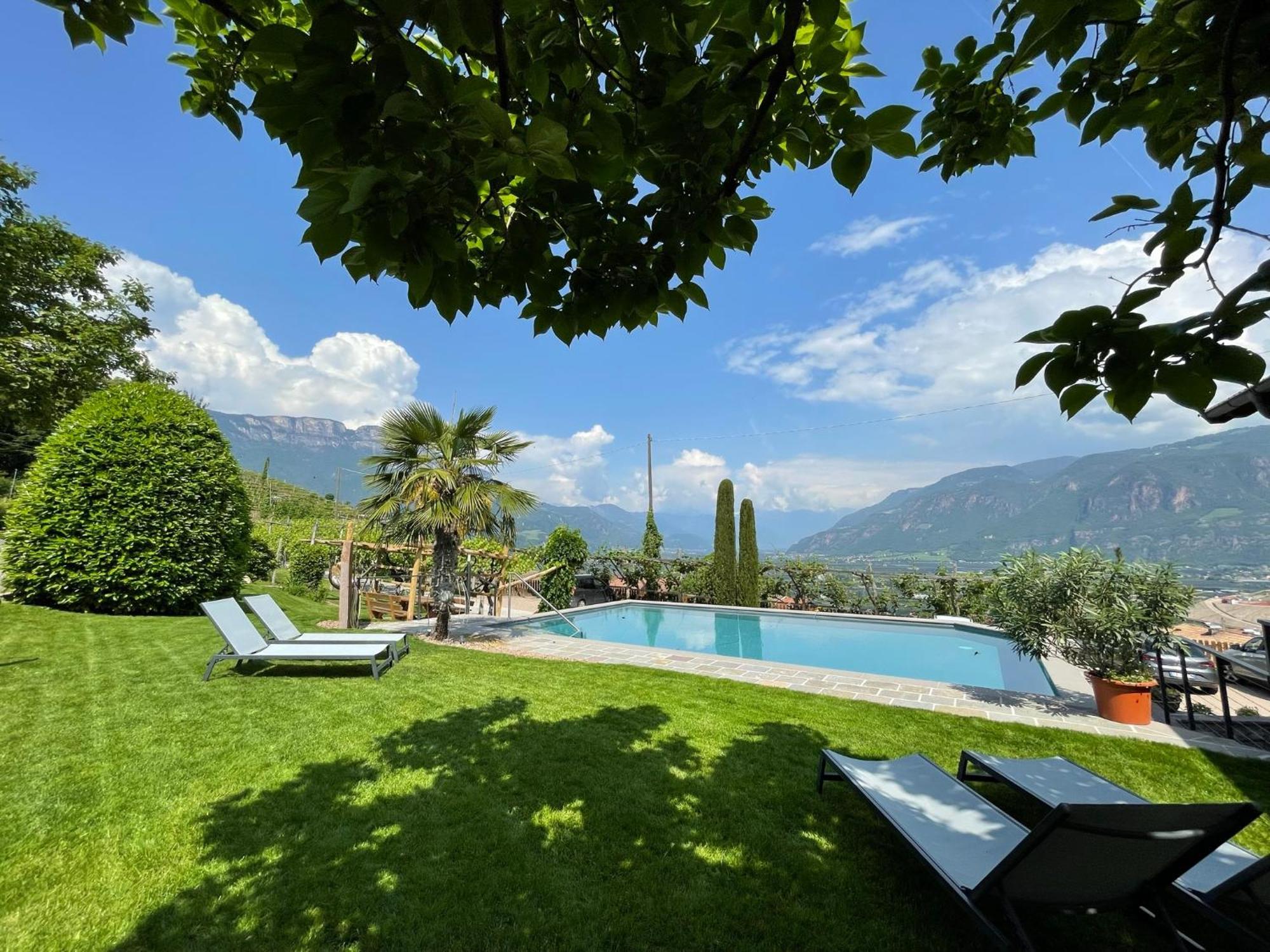 Pension Etschblick B&B Frangarto ภายนอก รูปภาพ