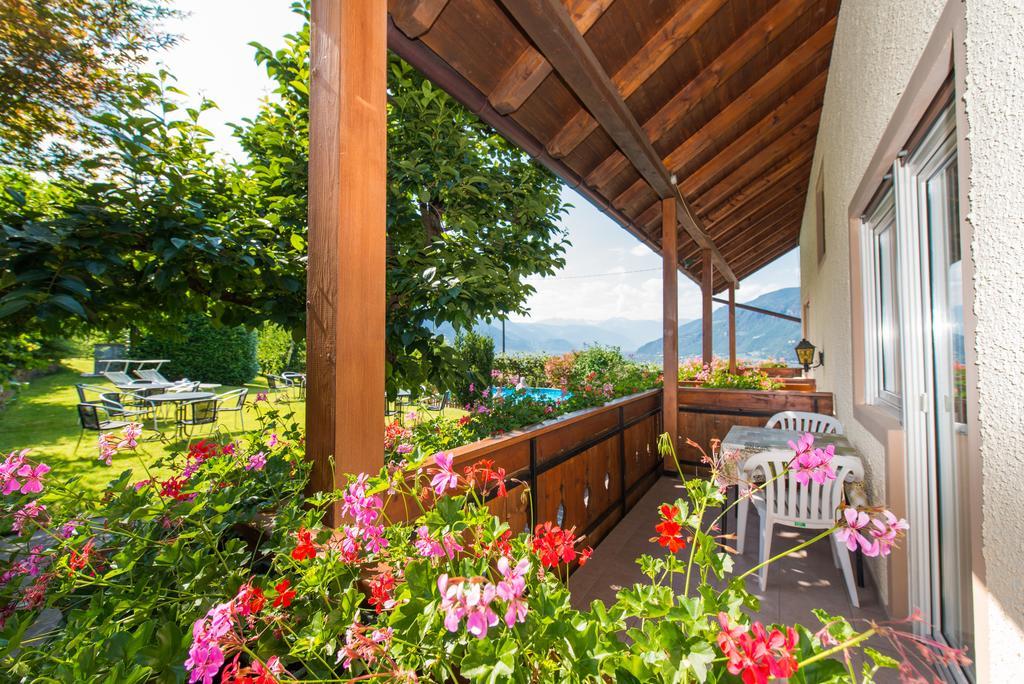 Pension Etschblick B&B Frangarto ภายนอก รูปภาพ