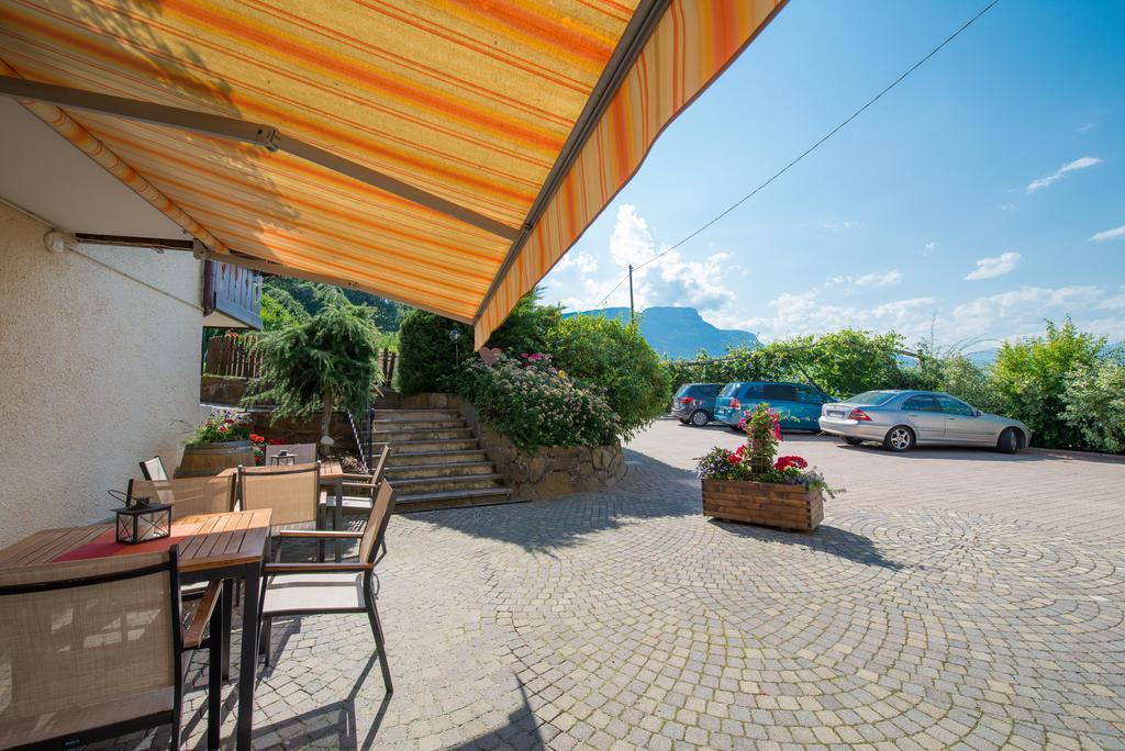 Pension Etschblick B&B Frangarto ภายนอก รูปภาพ
