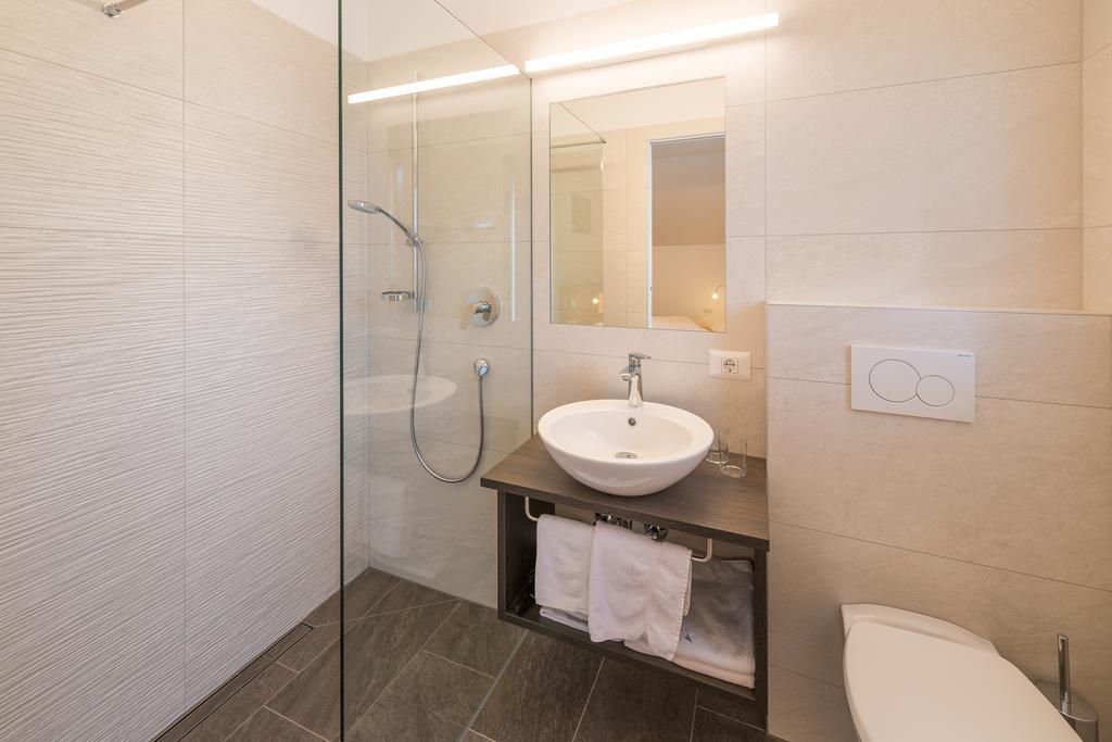 Pension Etschblick B&B Frangarto ภายนอก รูปภาพ