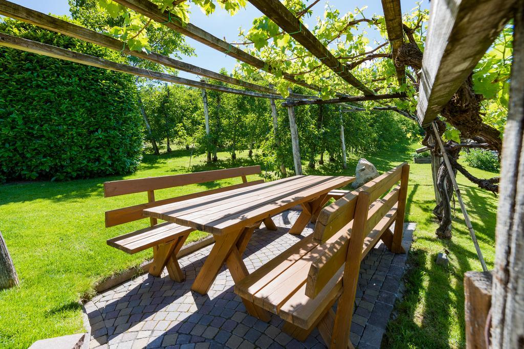 Pension Etschblick B&B Frangarto ภายนอก รูปภาพ